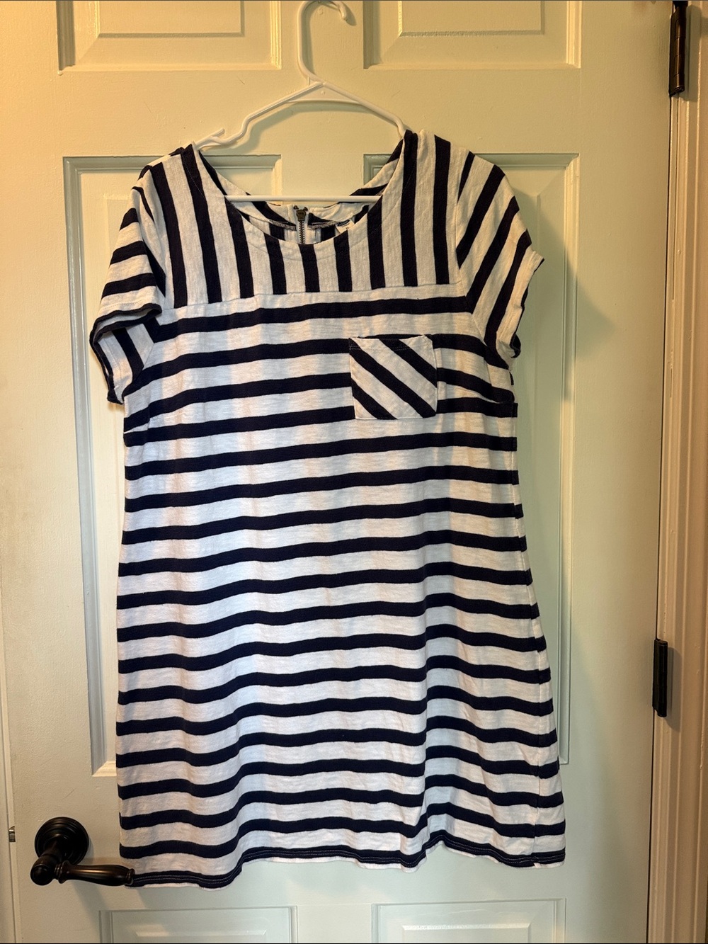 🛍️Old Navy Navy and White Striped Short Sleeve Dress